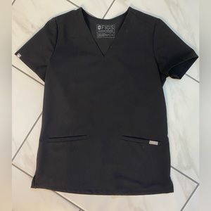 Figs scrub top. Black, XS, with front pockets
